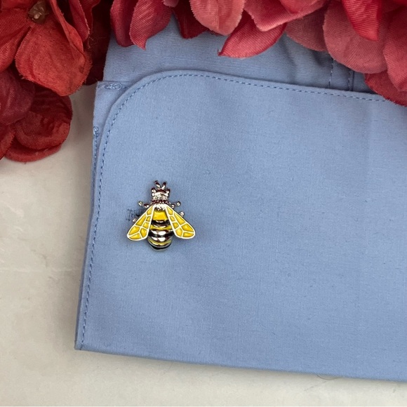 Black and Yellow Bumblebee Cufflinks - Picture 11 of 15